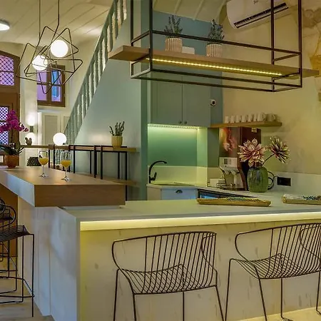 Contesa Boutique Hotel 4*