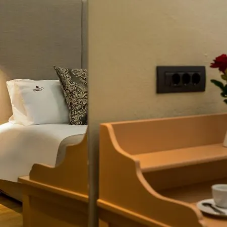 Contesa Boutique 4*